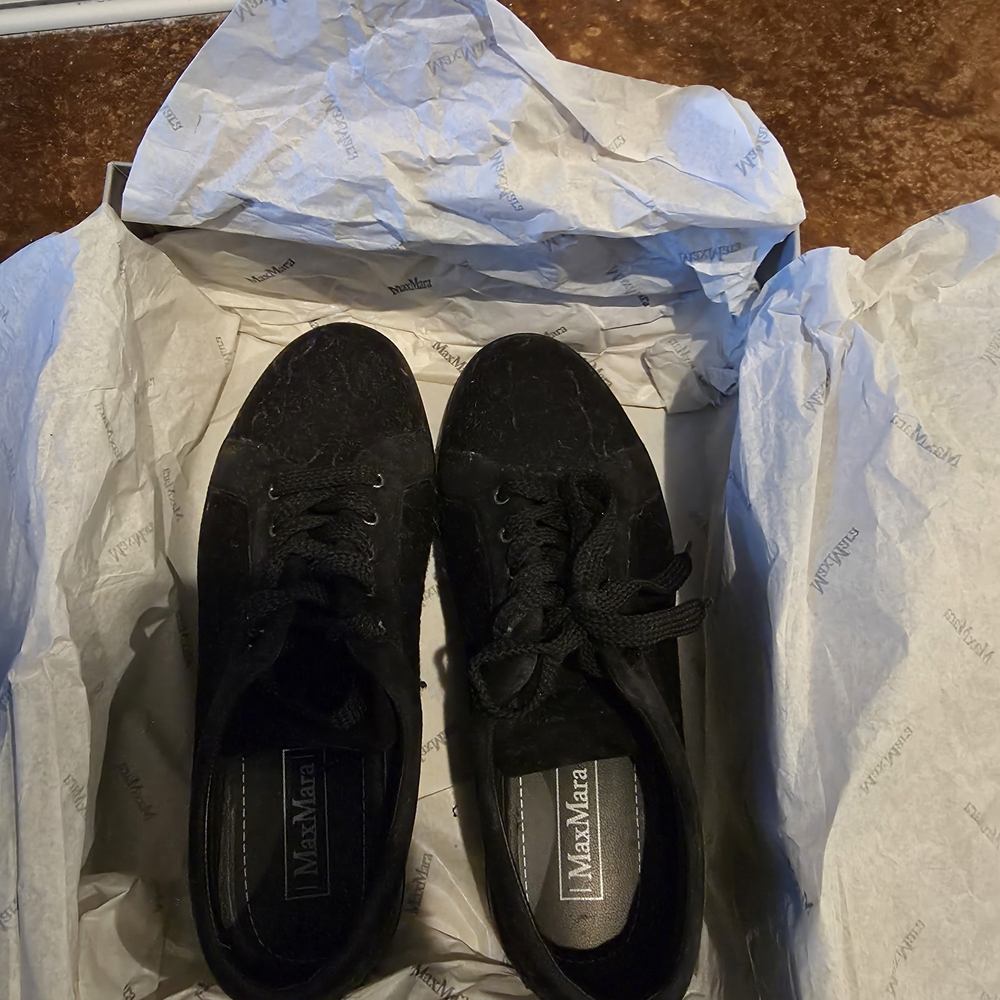 Max Mara Black Sneakers